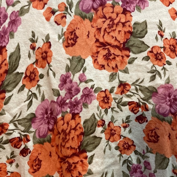 Denver Hayes soft pink and orange floral with clear buttons cardigan. - Picture 6 of 7